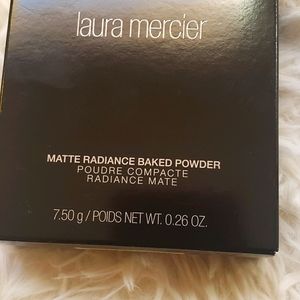 Laura Mercier Baked powder